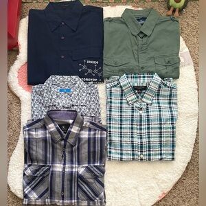 Men’s short sleeve collared button-up shirts × 5